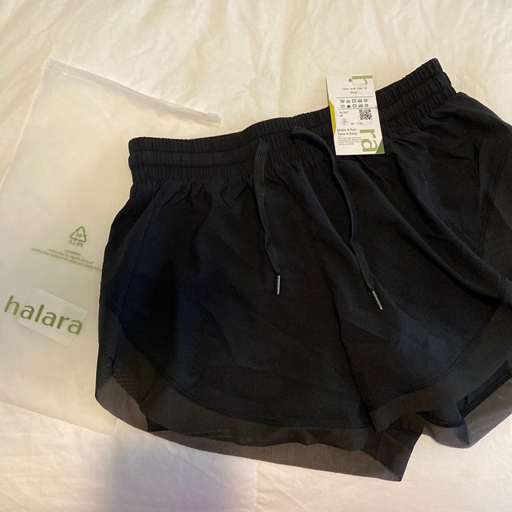 HALARA black In My Feels Mesh Contrast 2-in-1 athletic short